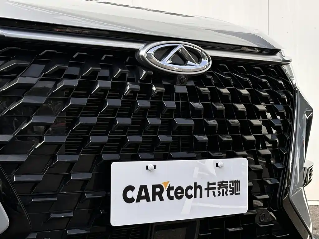 Chery Tiggo 8 PRO NEV — фото 14