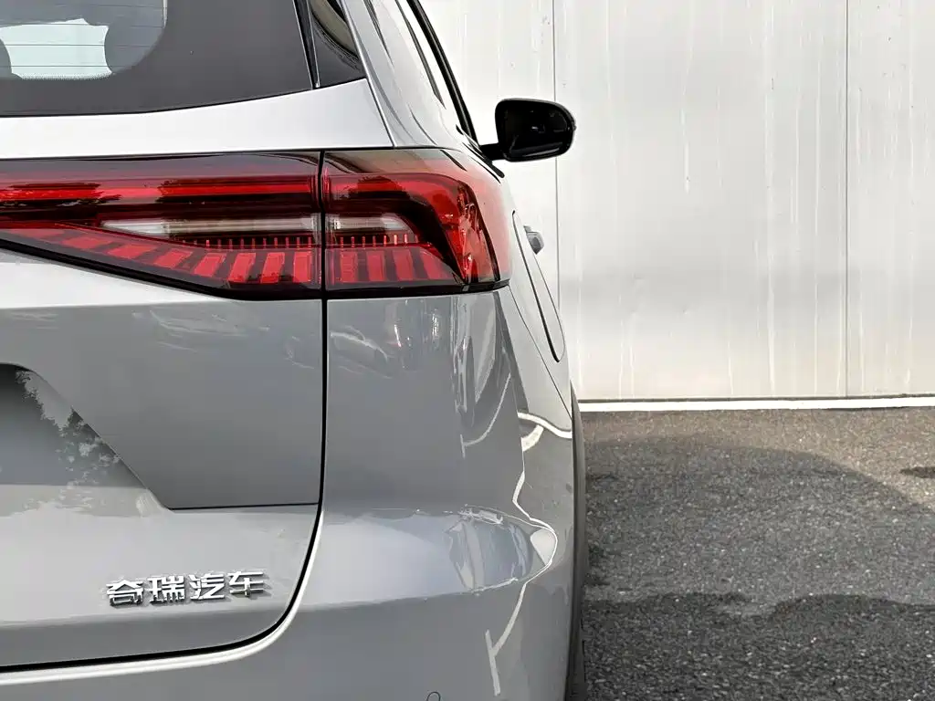 Chery Tiggo 8 PRO NEV — фото 18