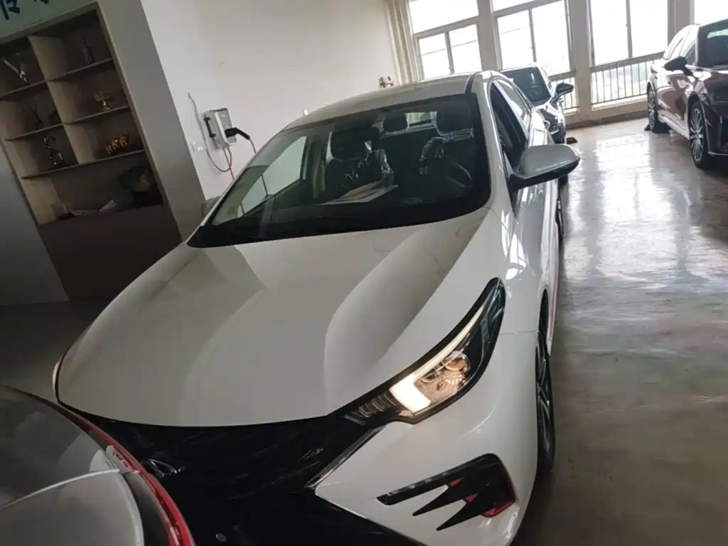 Chery Arrizo 5 PLUS — фото 3