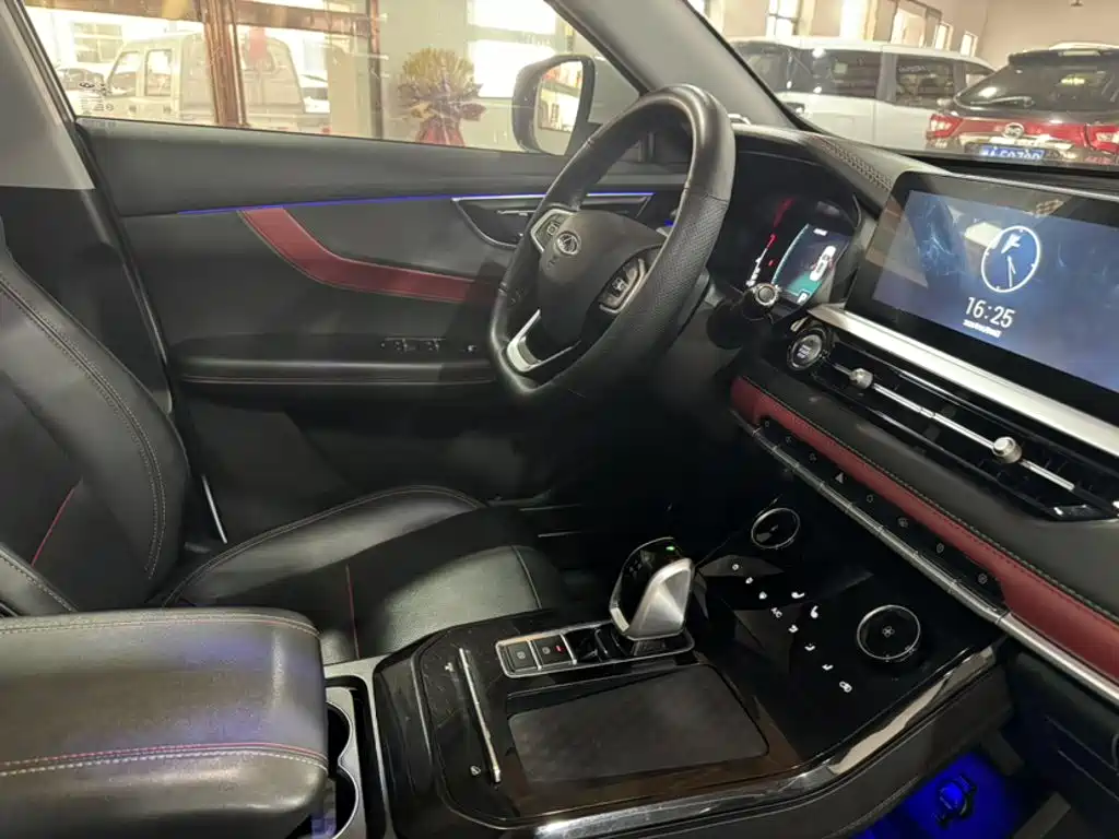 Chery Tiggo 7 — фото 17