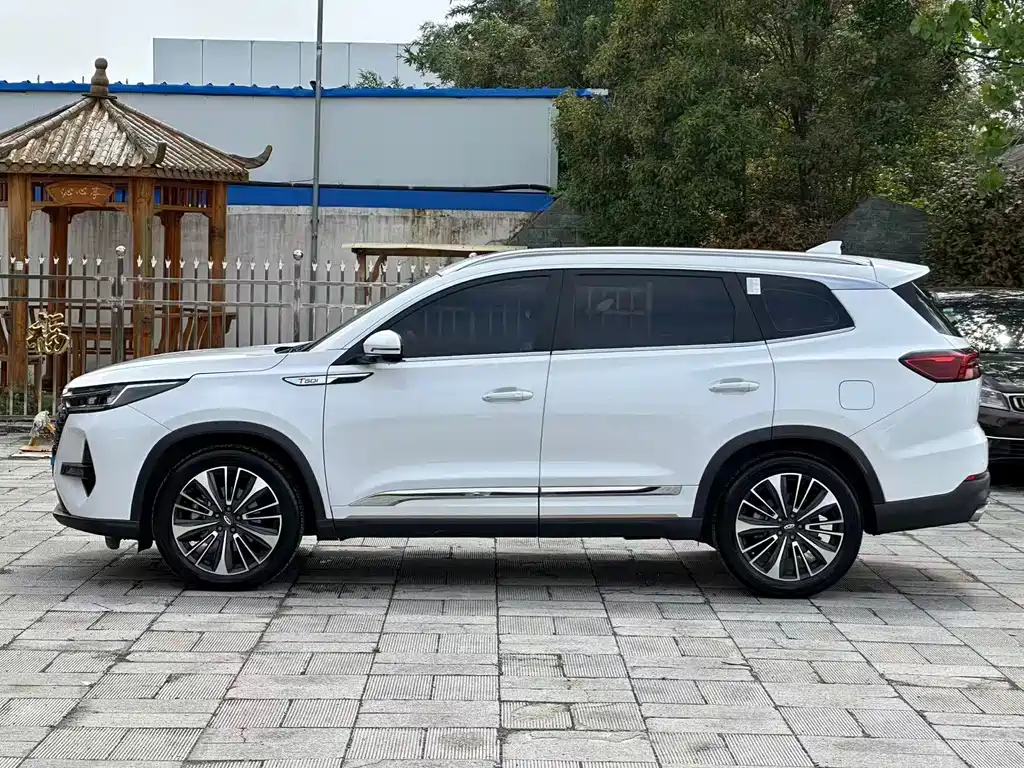 Chery Tiggo 8 PRO — фото 3