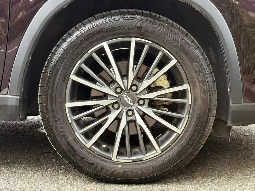 Chery Tiggo 8 PLUS — фото 9