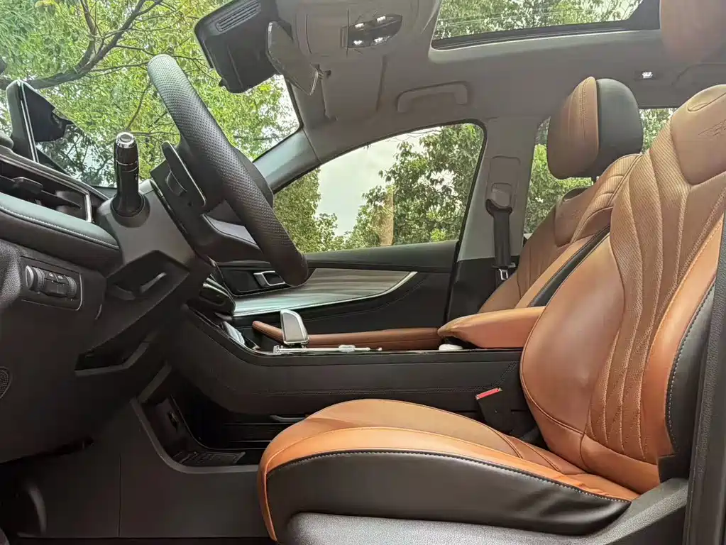 Chery Tiggo 8 PLUS — фото 10