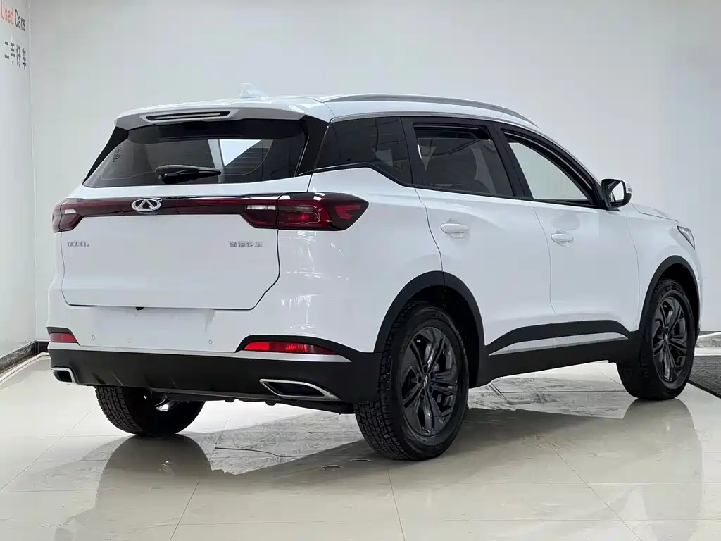 Chery Tiggo 7 — фото 4