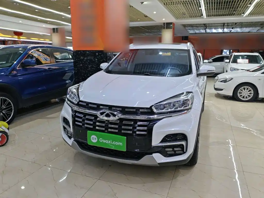 Chery Tiggo 8 — фото 2