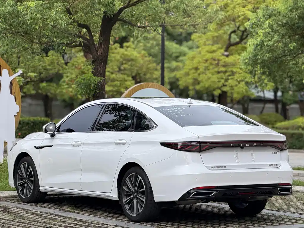 Chery Arrizo 8 PRO — фото 8