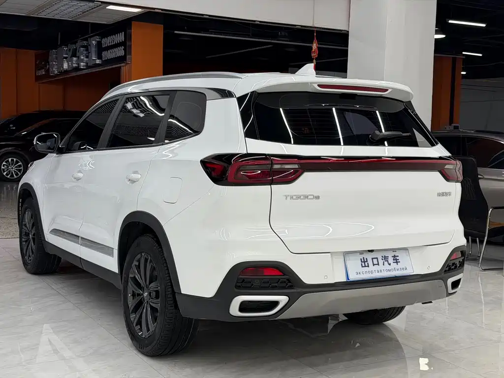Chery Tiggo 8 — фото 4