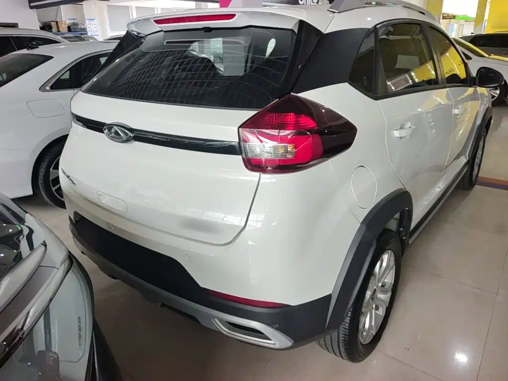 Chery Tiggo 3x — фото 6