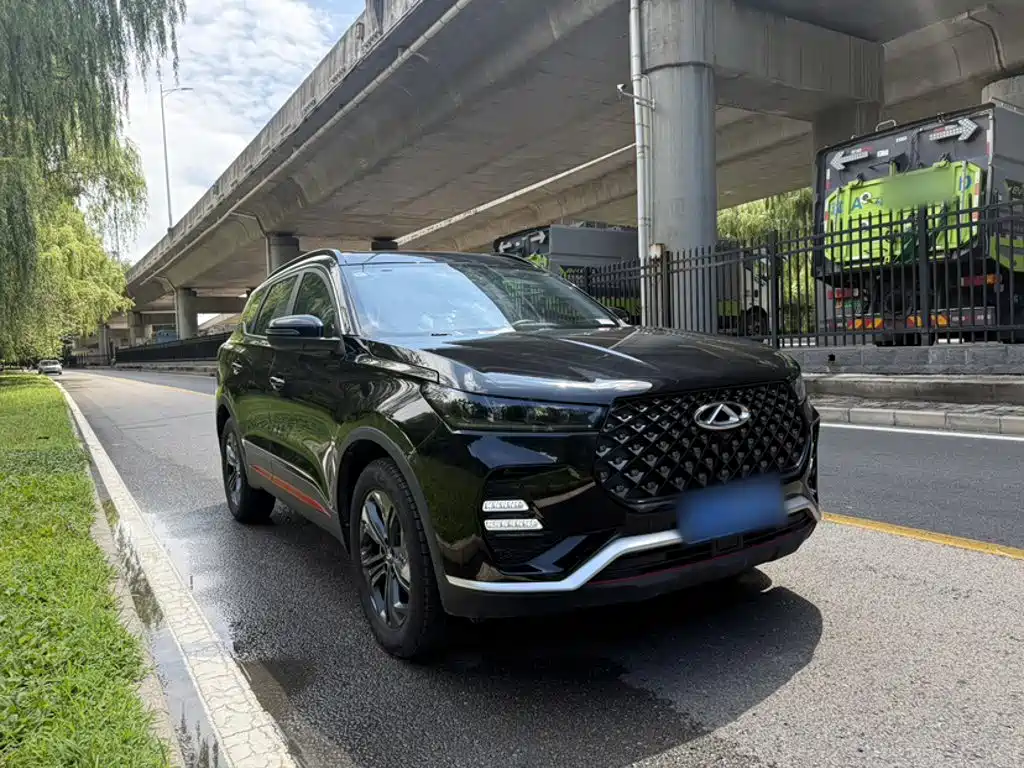 Chery Tiggo 7 — фото 7