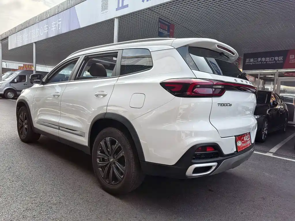 Chery Tiggo 8 — фото 18