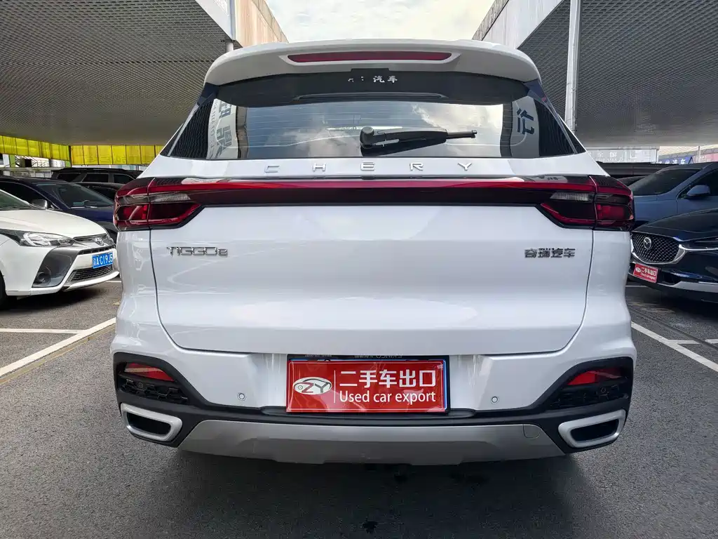 Chery Tiggo 8 — фото 19