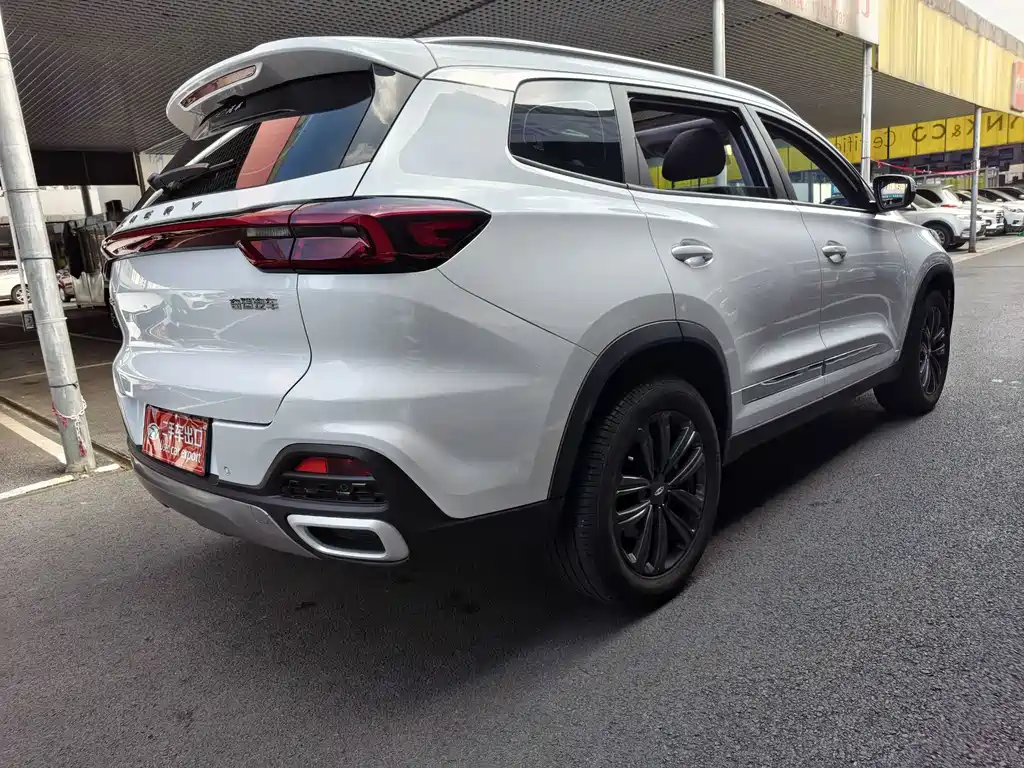 Chery Tiggo 8 — фото 20