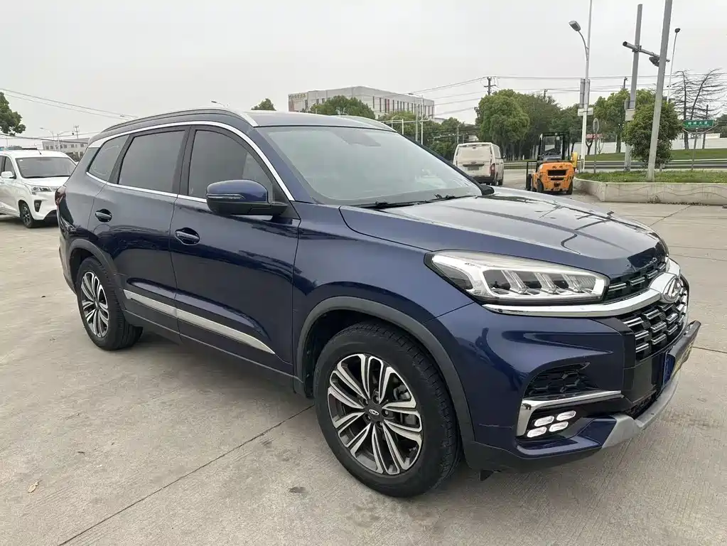Chery Tiggo 8 — фото 3