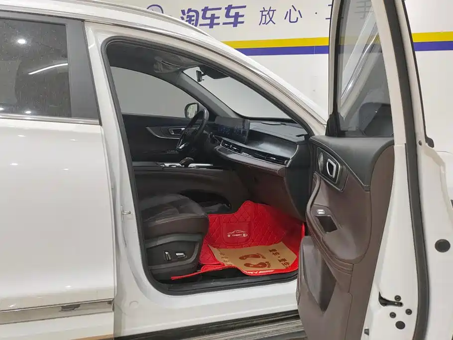 Chery Tiggo 8 PRO — фото 8