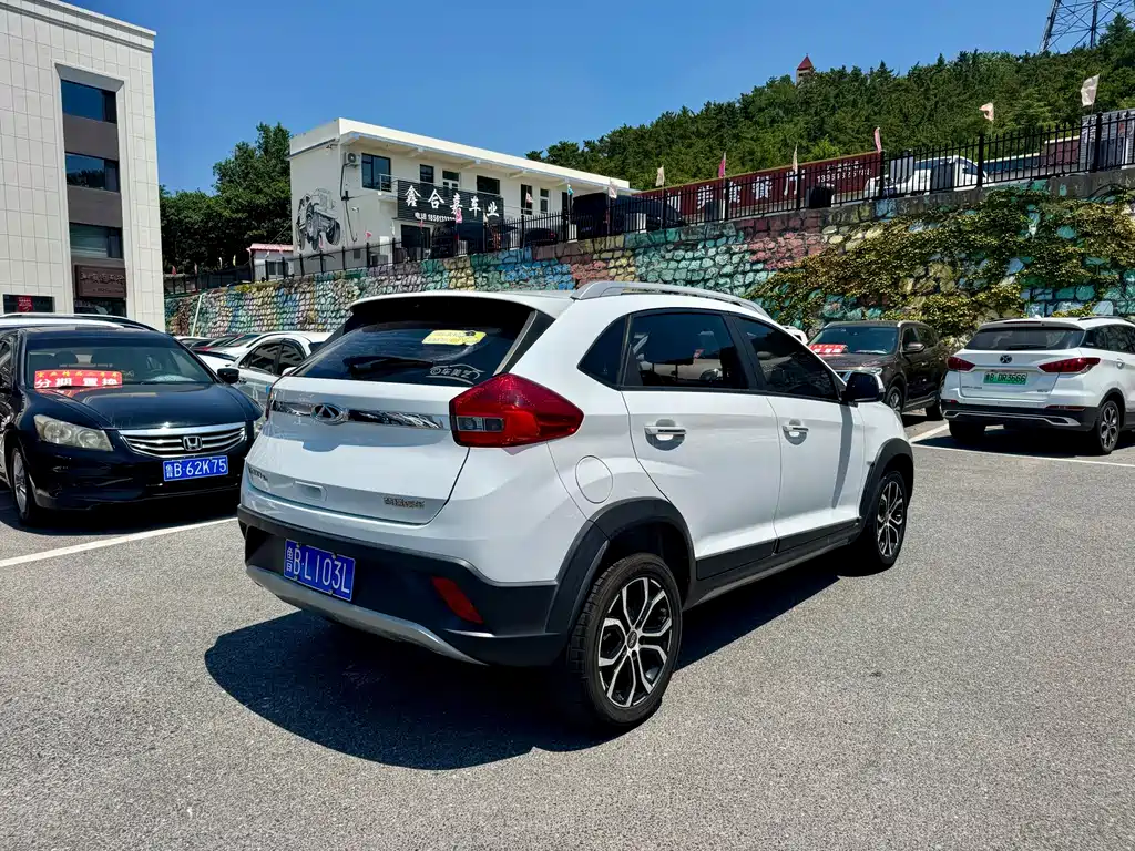 Chery Tiggo 3x — фото 9