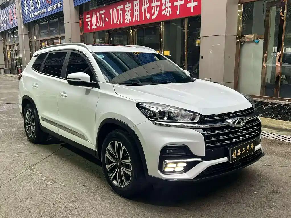 Chery Tiggo 8 — фото 3