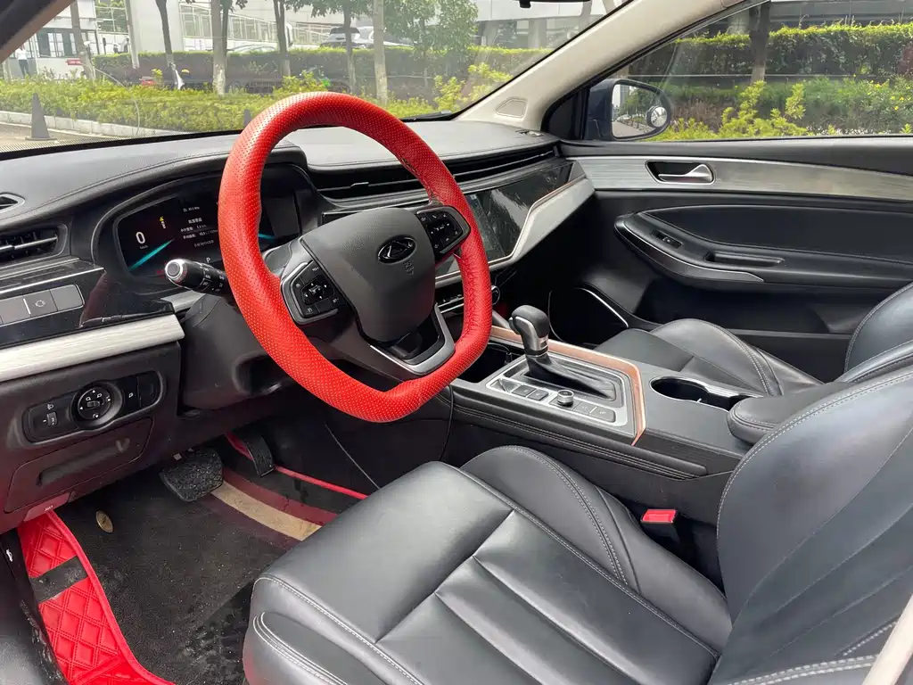 Chery Arrizo 5 PLUS — фото 10