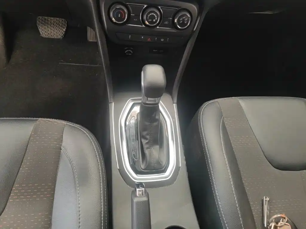 Chery Tiggo 3x — фото 10