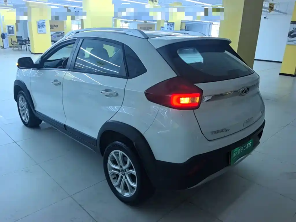 Chery Tiggo 3x — фото 5