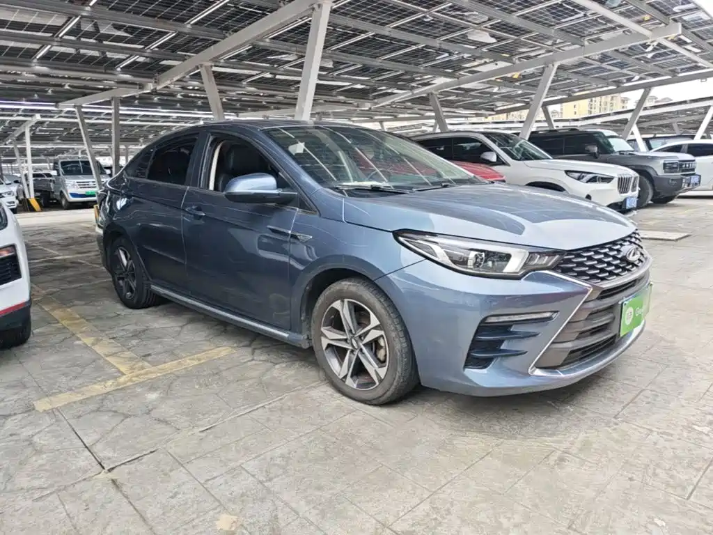 Chery Arrizo 5 PLUS — фото 4