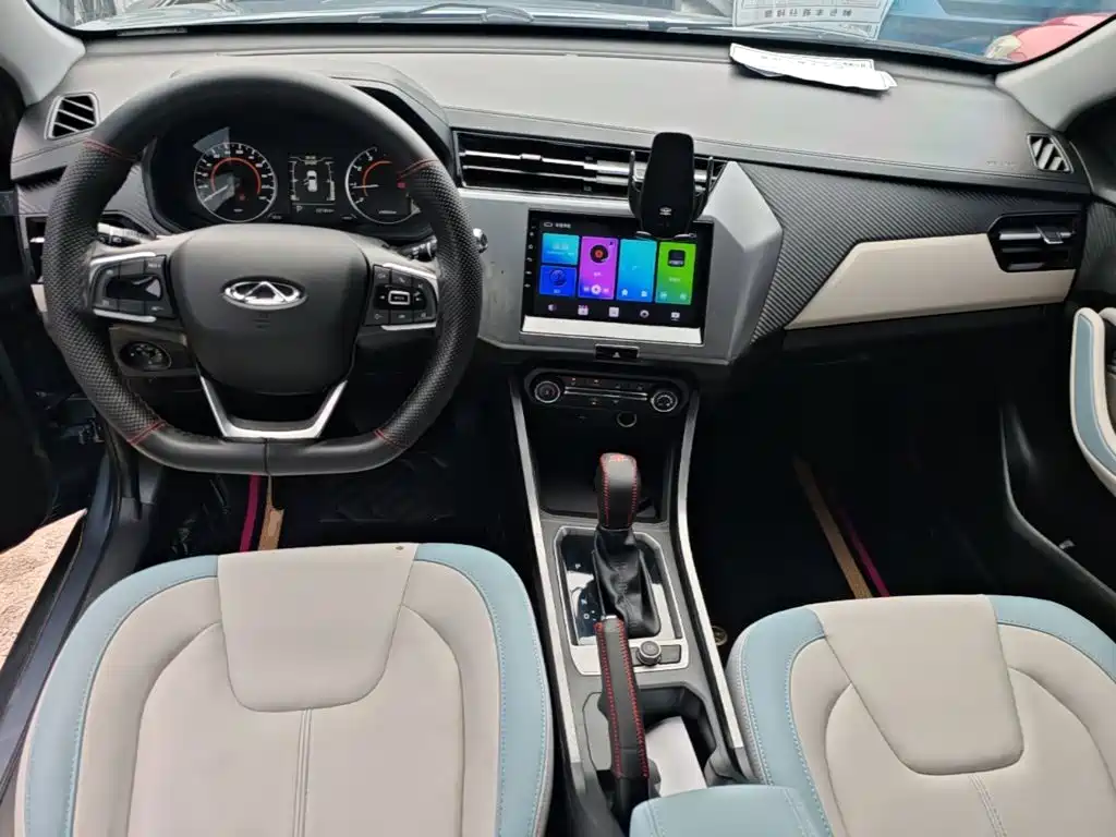 Chery Tiggo 3x — фото 10