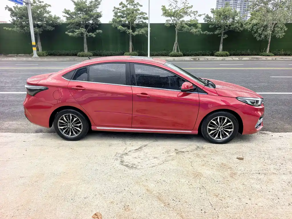 Chery Arrizo 5 PLUS — фото 4
