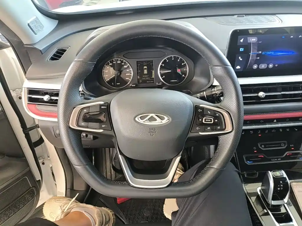 Chery Tiggo 7 — фото 11