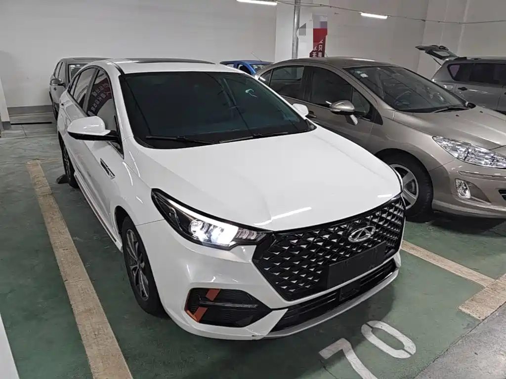 Chery Arrizo 5 PLUS — фото 4