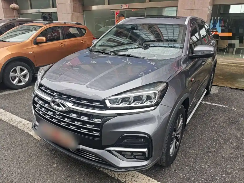 Chery Tiggo 8 — фото 2