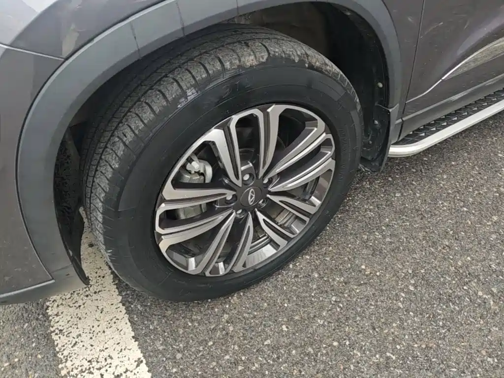 Chery Tiggo 8 — фото 23