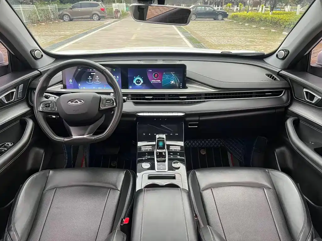 Chery Tiggo 8 PLUS — фото 9