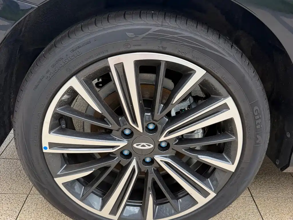 Chery Arrizo 8 PRO — фото 17
