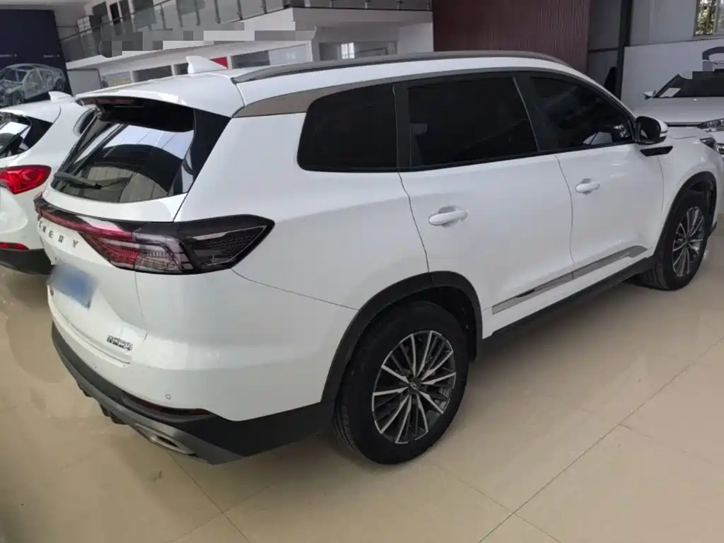 Chery Tiggo 8 PRO — фото 7