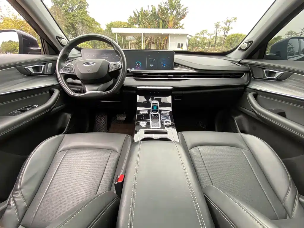 Chery Tiggo 8 PLUS — фото 8