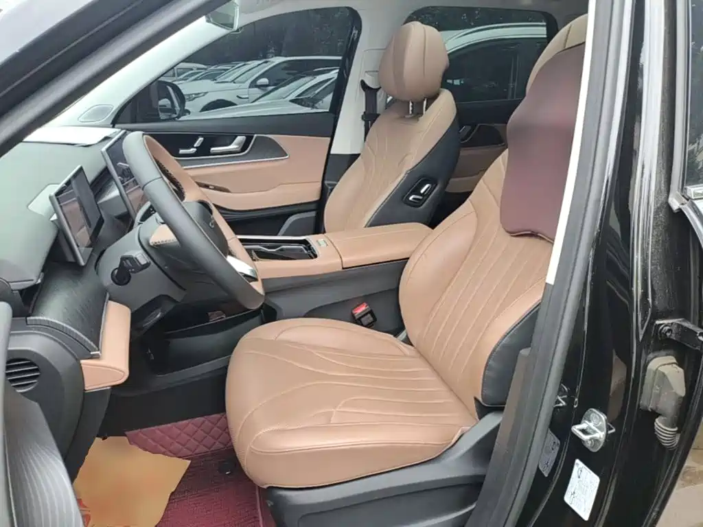 Chery Tiggo 8L — фото 15