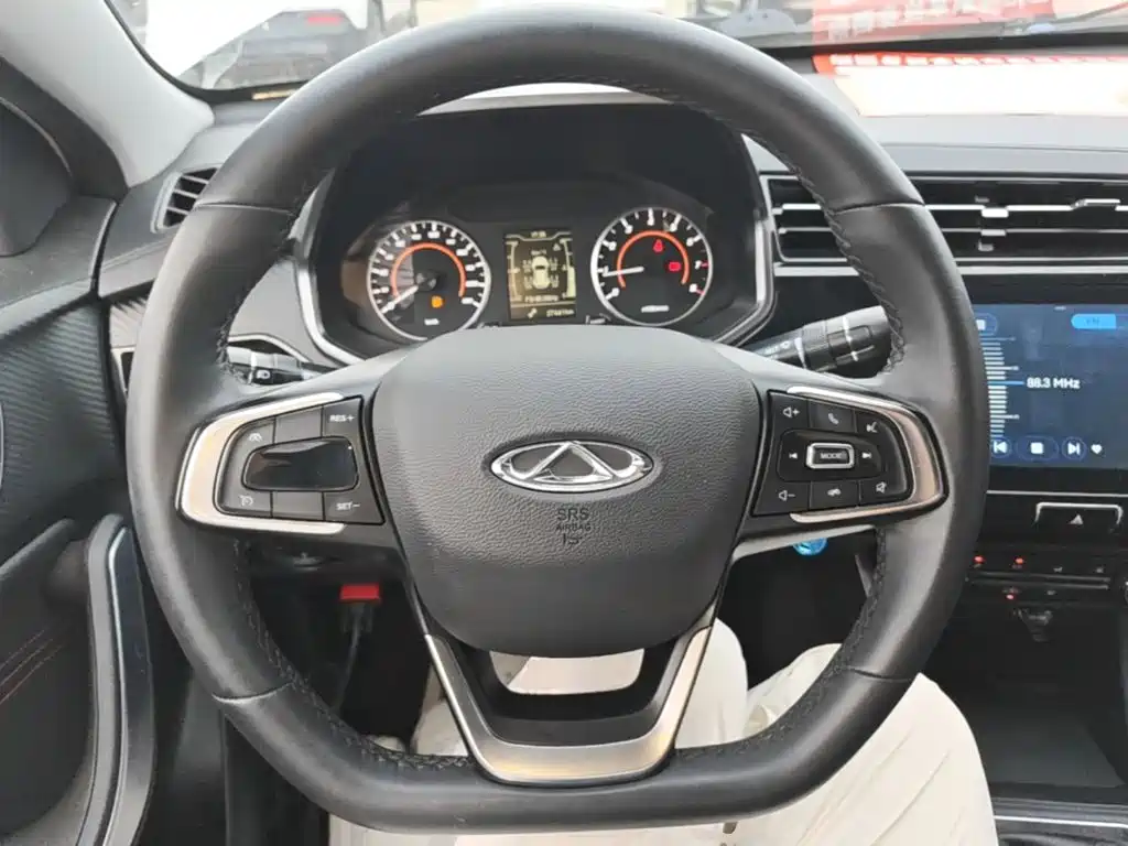 Chery Tiggo 3x — фото 11