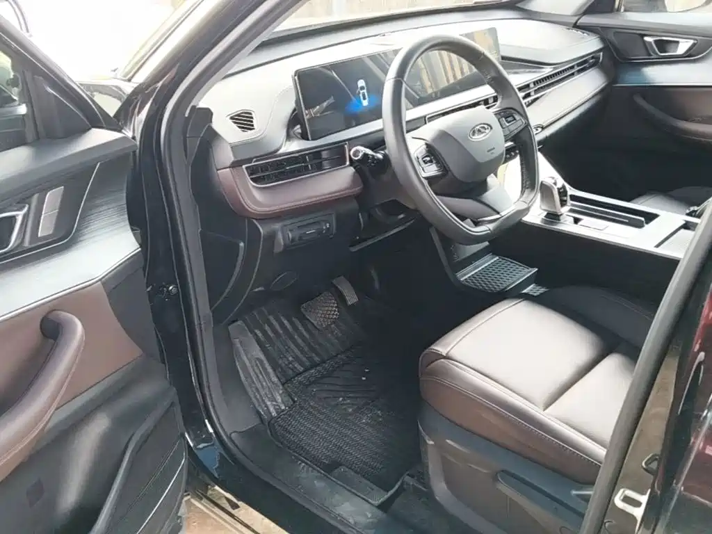 Chery Tiggo 7 — фото 16