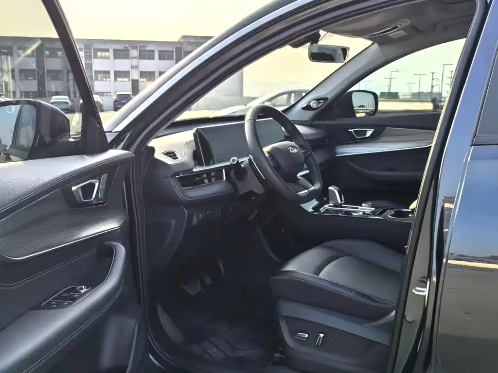 Chery Tiggo 8 PLUS — фото 3