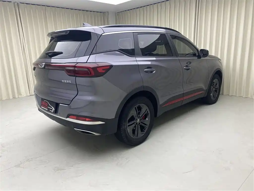 Chery Tiggo 7 — фото 6
