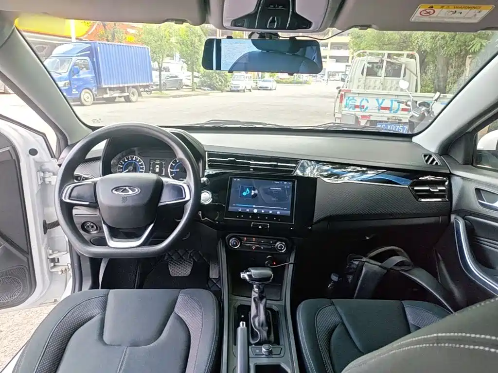 Chery Tiggo 3x — фото 10