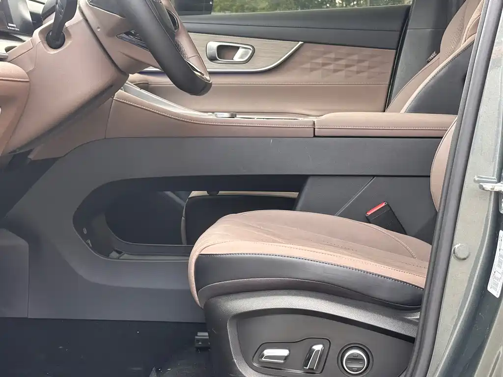 Chery Tiggo 8 PLUS — фото 9