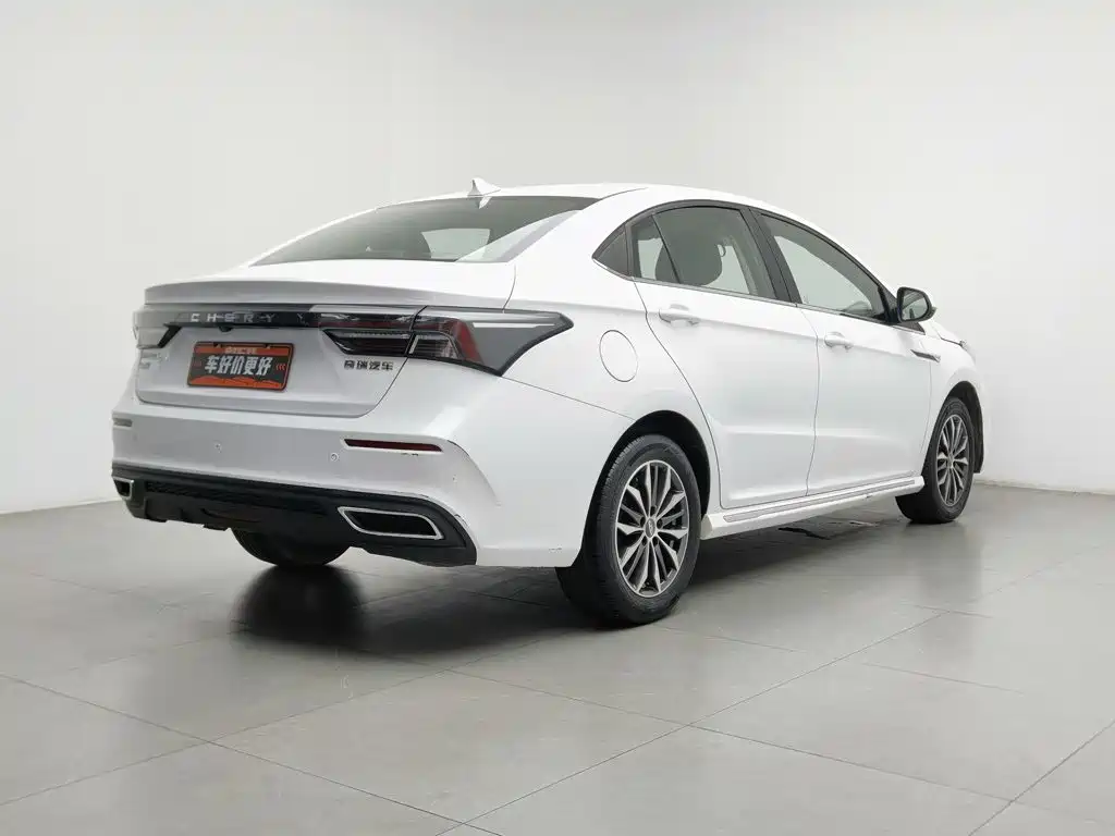 Chery Arrizo 5 PLUS — фото 2