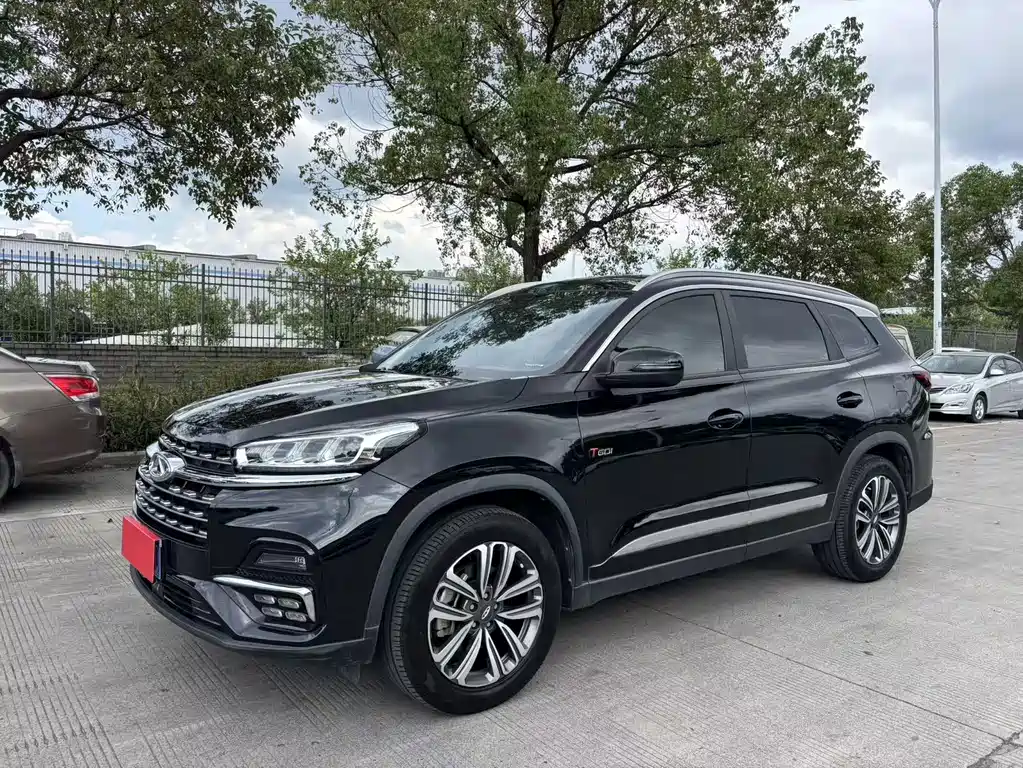 Chery Tiggo 8 — фото 3