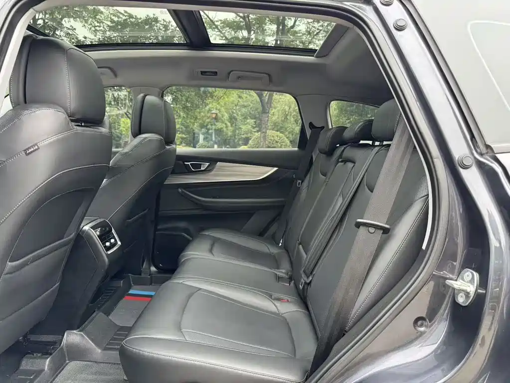 Chery Tiggo 8 PLUS — фото 5