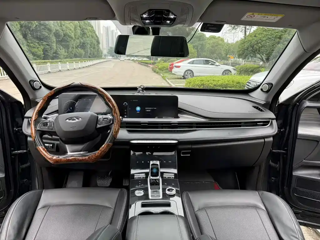 Chery Tiggo 8 PLUS — фото 8