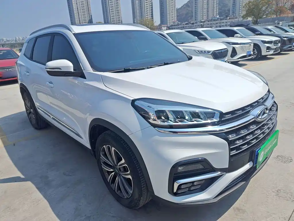 Chery Tiggo 8 — фото 22