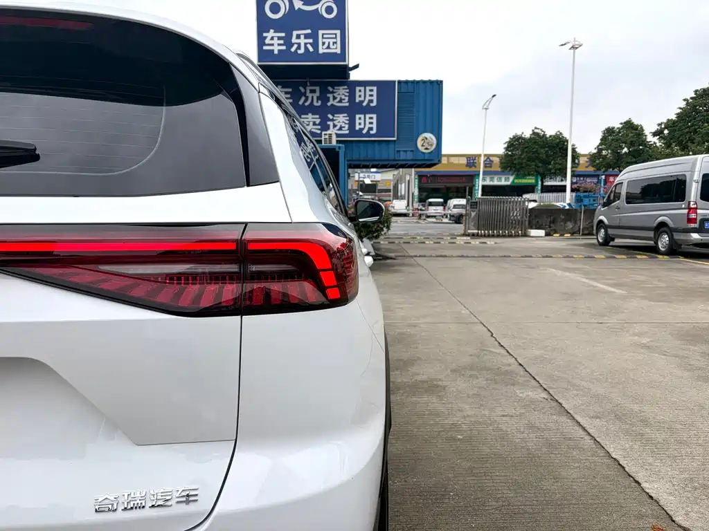 Chery Tiggo 8 PRO — фото 14