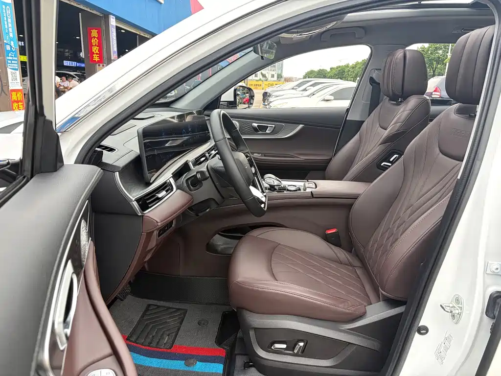 Chery Tiggo 8 PRO — фото 15