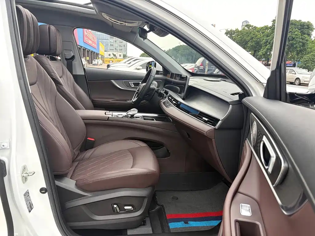 Chery Tiggo 8 PRO — фото 17