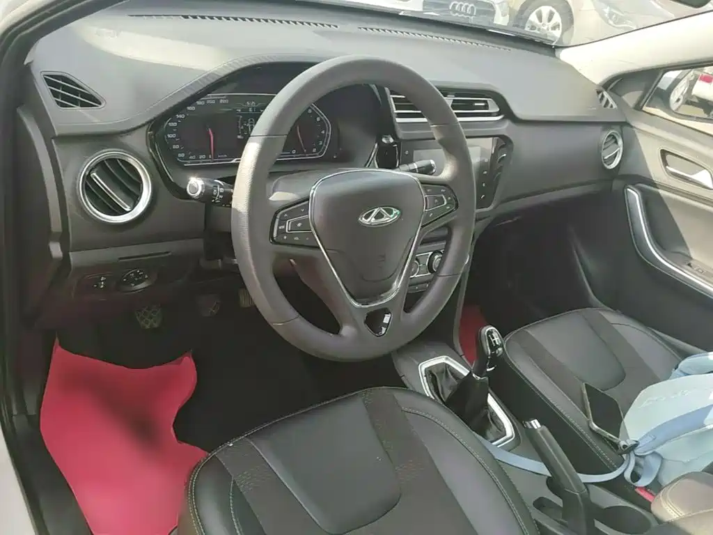 Chery Tiggo 3x — фото 10